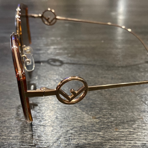 Fendi 58mm Metal Butterfly Sunglasses - Picture 2 of 7